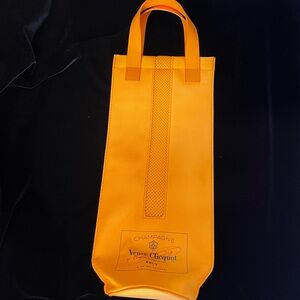 Veuve Clicquot Champagne Insulated Bottle Travel Bag Carry Case